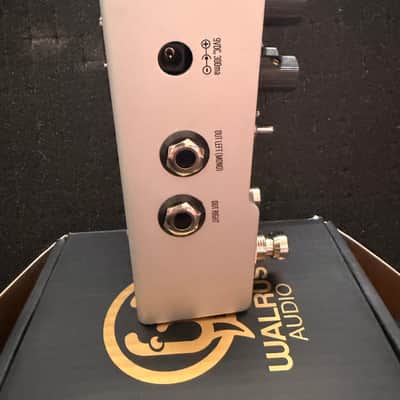Walrus Audio Mako D1 High-Fidelity Stereo Delay V1 2020 - 2021 - Silver image 2