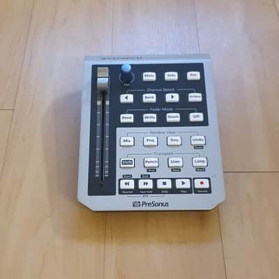 PreSonus Faderport USB DAW Transport Controller with Motorized Fader 2010s - Silver image 2