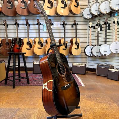 Eastman E2D-DLX-SB All-Solid Cedar/Sapele Dreadnought Acoustic-Electric Guitar Sunburst w/Padded Gig Bag image 5