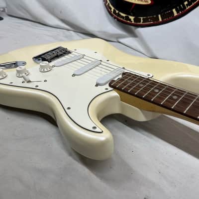 Fender American Elite Stratocaster Strat Electric Guitar - Olympic Pearl image 16