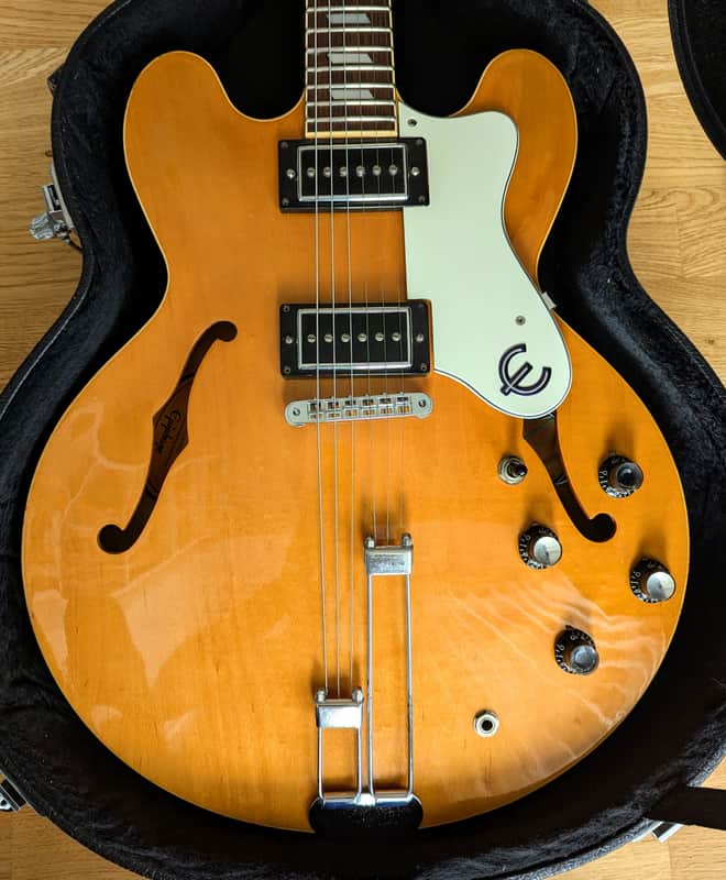 Epiphone Riviera