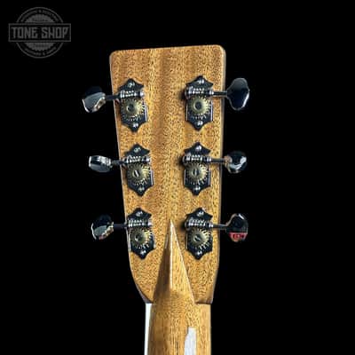 Martin Custom Shop Dread Slope Shoulder 28 Style Adirondack/ Quilted Maple w/case 2981104 image 12
