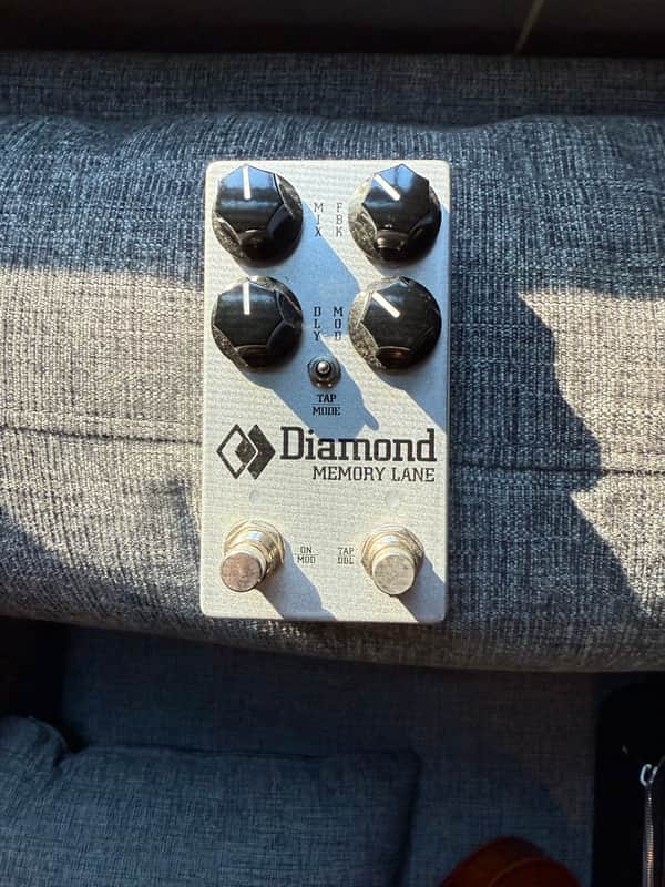 Diamond Memory Lane (4-Knob) 2023 - Present - Silver image 1