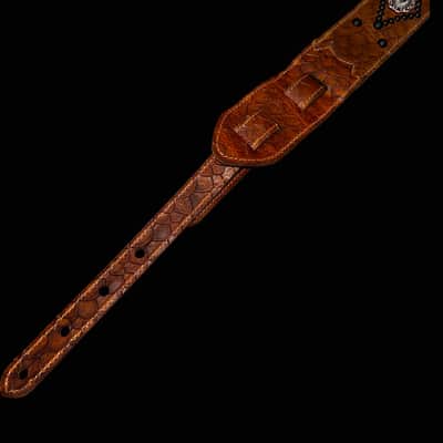 Carlino Tan scale leather crystal strap 2026 - Tan image 9