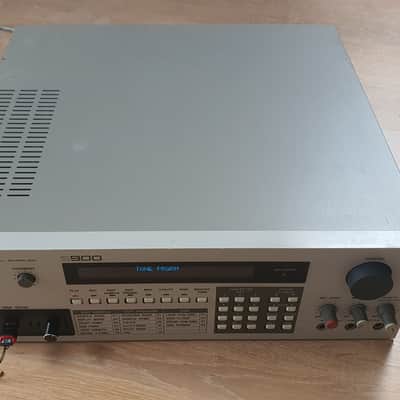 Akai S900 MIDI Sampler – Serviced / OLED / Gotek USB / Recapped / Toroid image 2