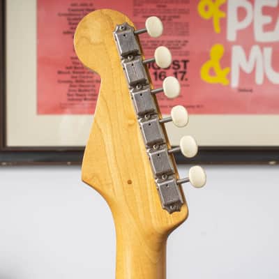 1963 Fender Duo-Sonic - Red Mahogany image 5