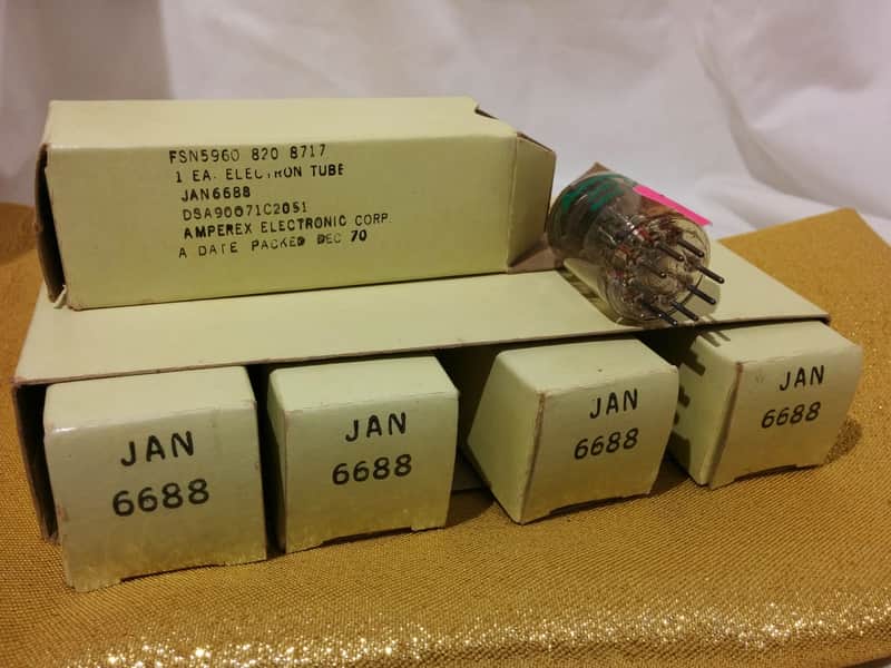 One (1) Amperex NOS IOB JAN 6688 Vacuum Tube E180F EF180 Triple Mica Black Plate Pentode 1970 image 1