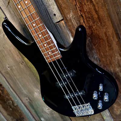 Ibanez GSR200-BK Gio Soundgear with Active EQ - Black image 2