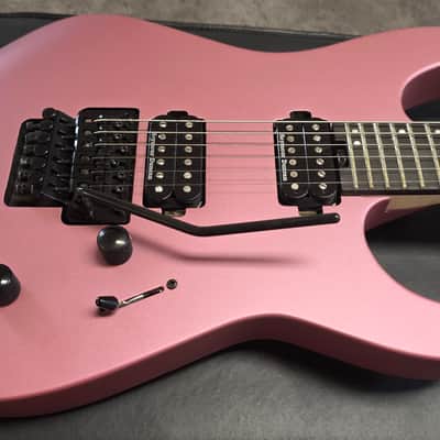 Jackson Dinky DK2 Pro Series RARE Burgundy Mist HH Floyd Rose USA Seymour Duncan Pickups NEW Gator Hard Case MINT CASE QUEEN MiM Super Strat Mexico Mexican Fender Factory image 9