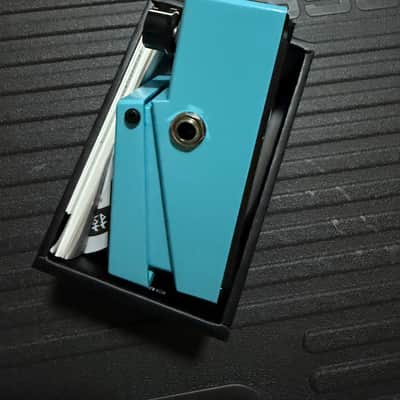 Boss CE-2W Chorus Waza Craft 2016 - Present - Blue image 5