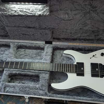 Jackson Pro Series Mick Thomson Signature Soloist SL2 2018 - Present - Arctic White image 8