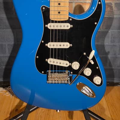 Fender 2024 MIJ Limited International Color Stratocaster Maui Blue w/ Aftermarket HSC image 5