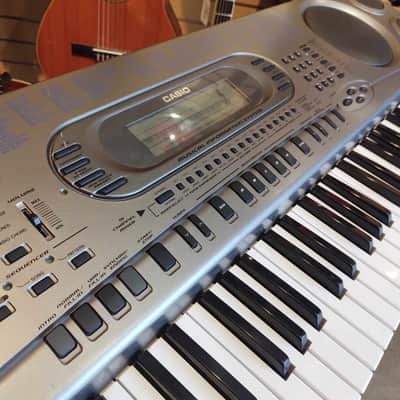 Casio WK-1800 76-Key Workstation Keyboard 2000s - Silver image 4