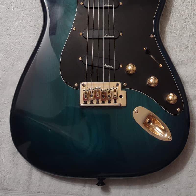 1993 Charvel CST – 070 Transparent Turquoise