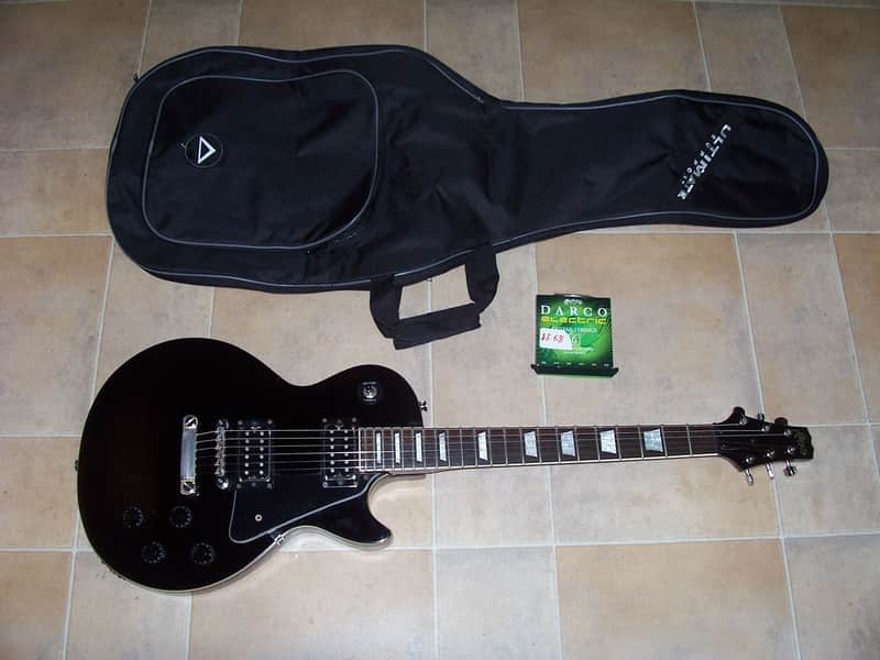 Kansas Les Paul Electric Guitar w/Gig Bag Strap Picks - Great Condition image 1