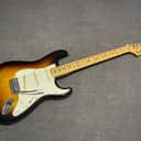 Fender American Special Stratocaster with Maple Fretboard 2-Color Sunburst