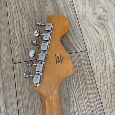 Squier Classic Vibe '70s Stratocaster HSS Left-Handed with Maple Fretboard 2019 - Present - Black image 10
