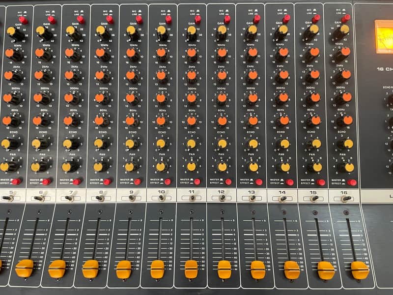 RARE Vintage Dynacord MC1600 16 channel Analog Mixer 1979 Mixing