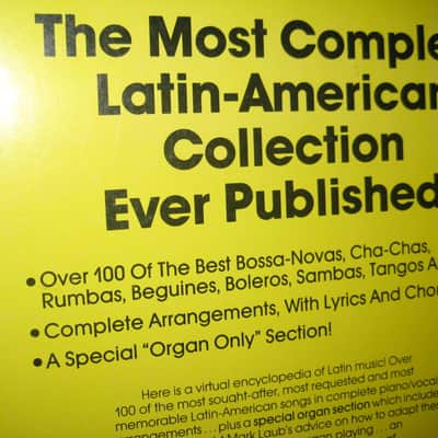 Ekay Music The Great Latin-American SongbookSpiral Bound 432 Pages Giant Book Piano - Vocal - Guitar image 17