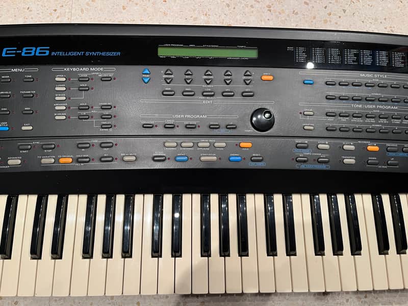 Roland E86 1996 image 1