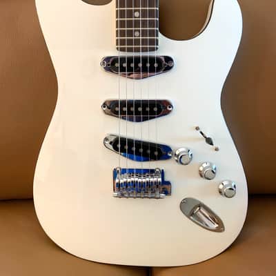 Fender Aerodyne Special Stratocaster 2023 MIJ Bright White MINT Never Played with Hard Case image 1