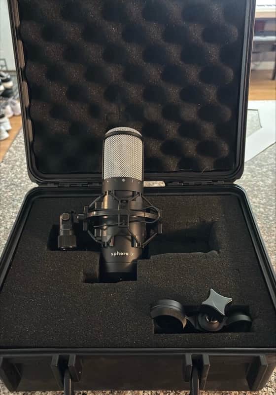 Universal Audio Sphere LX Large Diaphragm Modeling Microphone