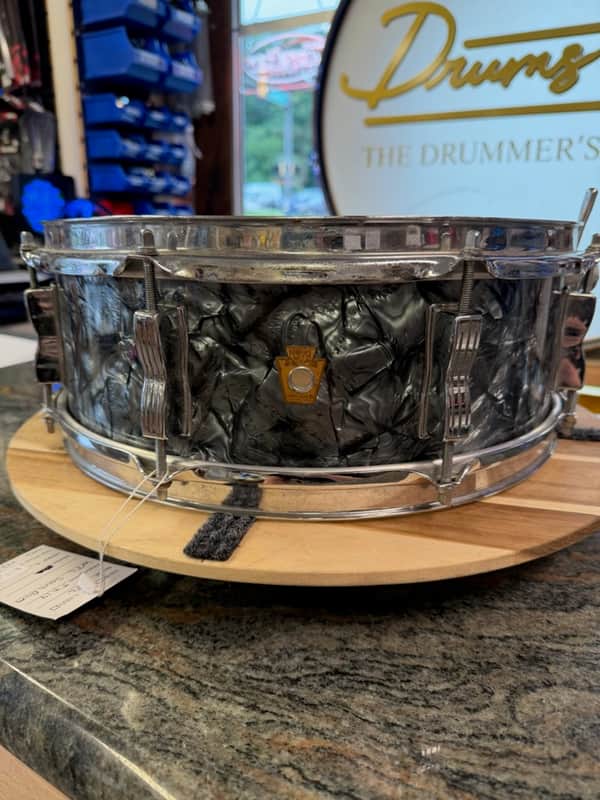 Vintage WFL Classic Snare Drum 5"x14" image 1