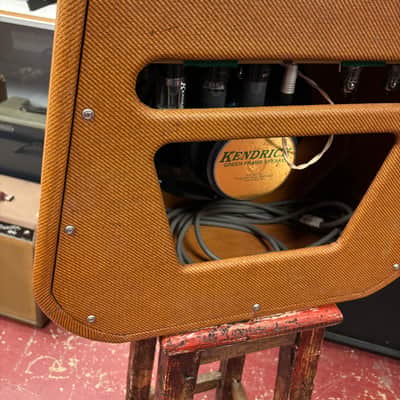 Kendrick model 2112 Texas Crude Amplifier Lacquered Tweed image 11