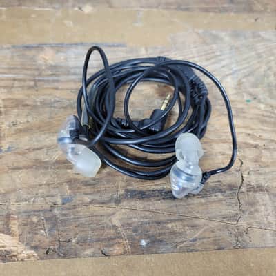 Shure SCL2 Sound Isolating Earphones image 1