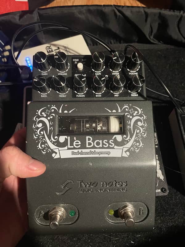 Two Notes Le Bass