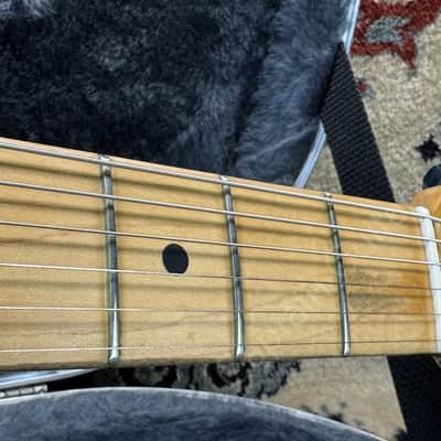 1977 Fender - Stratocaster - Sunburst - ID 5971 image 11