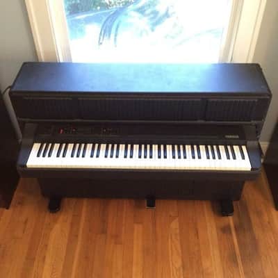 Yamaha Cp-60 upright electric grand piano 1986 Black MIJ image 4