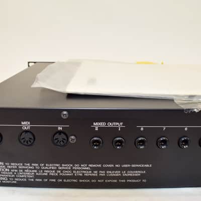 Immagine Yamaha TX802 FM Tone Generator Synthesizer - 9