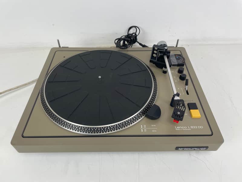 Lenco - L833D - Direct Drive Turntable - Lenco Stylus - Broken Dustcover/Strobe image 1
