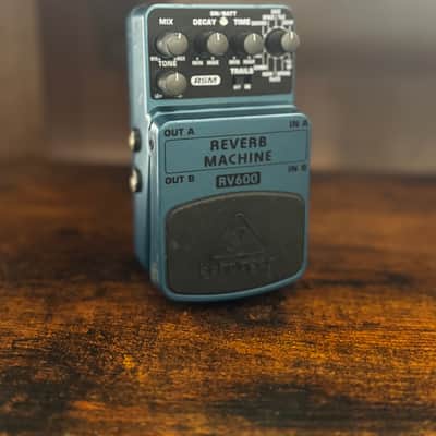 Behringer RV600 Reverb Machine Pedal 2010s - Standard | Reverb