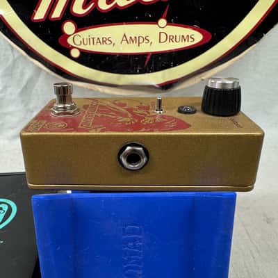 Walrus Audio Contraband Fuzz Pedal with Box image 4