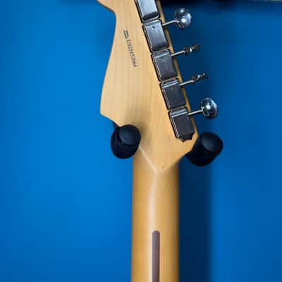 Fender American Professional Classic Stratocaster 2025 - Present - Faded Firemist Gold image 11