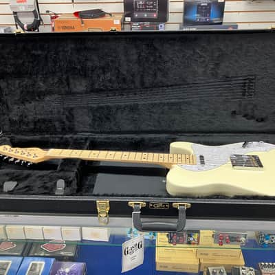 G&L ASAT Classic Thinline BTO semi-hollow 2025 Vintage White with hard case image 1