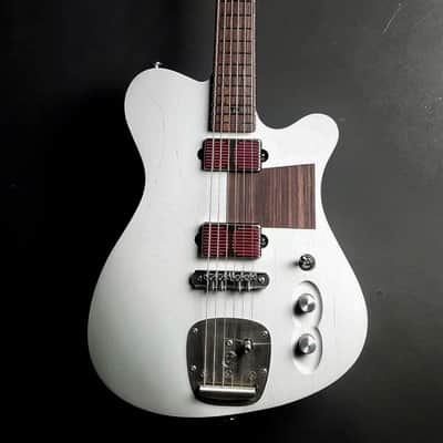 Tao Guitars T-Bucket "Cedar Beach" Grey/Red, Mastery Vibrato & Bridge 2020/NEW (Authorized Dealer) image 11