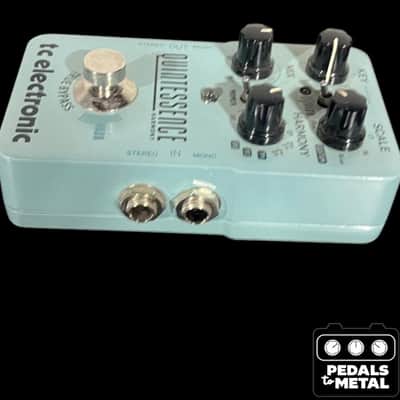 TC Electronic Quintessence Harmonizer 2017 - Present - Turquoise - X17201 image 5