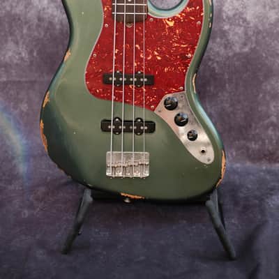 Byzantine J Bass 2026 - Nitro lacquer Sherwood green relic image 2