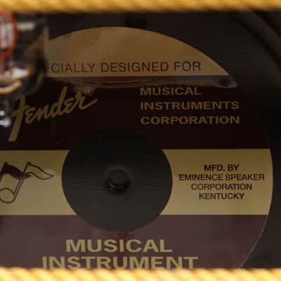 Fender Blues Deluxe Reissue Electric Guitar Amplifier Tweed w Footswtich & Cover image 9