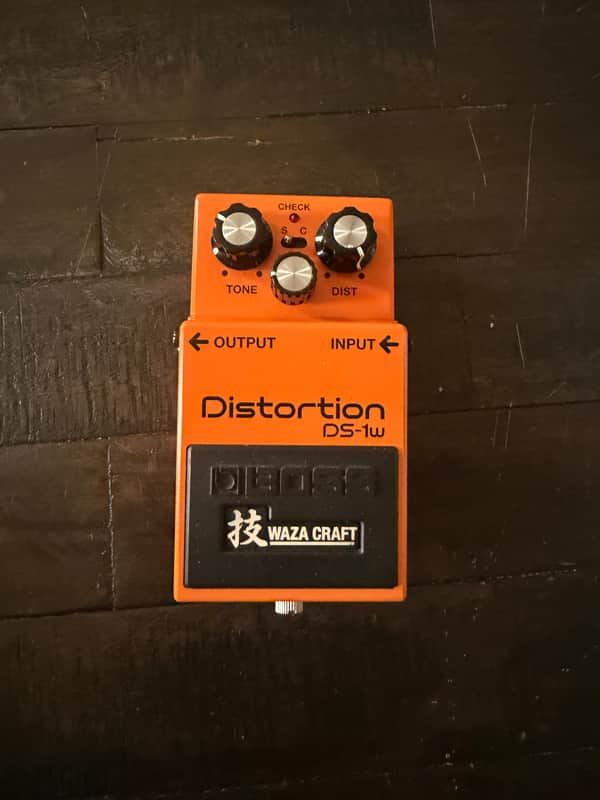 Boss DS-1W Distortion Waza Craft 2022 - Present - Orange imagen 1