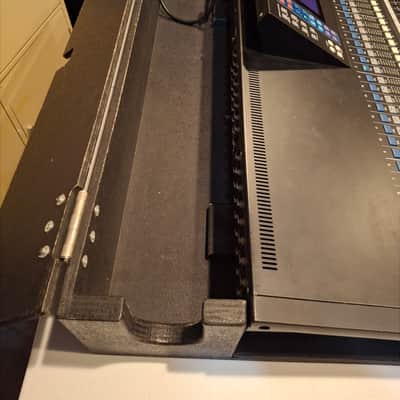 Yamaha LS9-32 w Roadcase, ADAT image 3