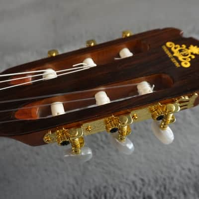 Takeharu G-180 Japan 1973 Classical Guitar image 8