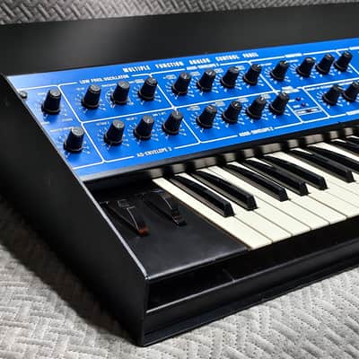 PPG Wave 2.2 MIDI ✅ Legendary 80s Wavetable Pioneer Synthesizer ✅ Fully Serviced & Recapped ✅ Brand New Keyboard Overhaul ✅ Latest OS 8.3 Installed ✅ Worldwide Fastest FREE Shipping