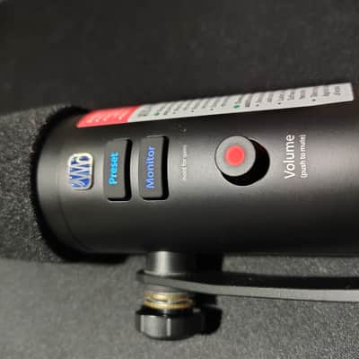 PreSonus Revelator Dynamic USB Microphone – Desktop Stand + Wind Guard – Excellent imagen 4