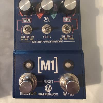 Walrus Audio Mako M1 High-Fidelity Modulation Machine 2022 - 2024 - Blue image 2