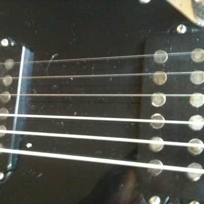 MusicMan Sabre II 1978, color sable. image 4