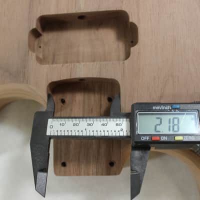 Unfinished Walnut HxH guitar body - fits Fender Strat Stratocaster neck Floyd Rose J1472 image 8
